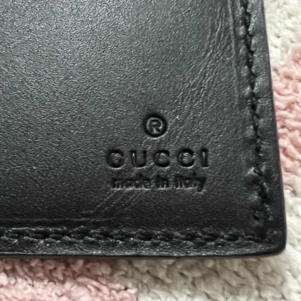 Gucci Black and Beige Men's Wallet - Picture 13 of 15